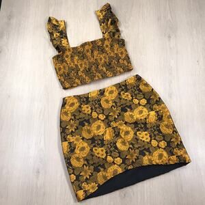 Kourt Outfit‎ Set Medium Gold Black Skirt Crop Top Tala Floral Ruffle Resort Y2K